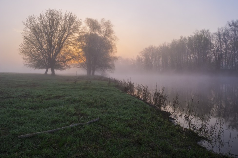© Сергей Корнев - Туманное утро на реке