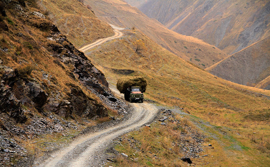 © Levan Gokadze - kazbegi